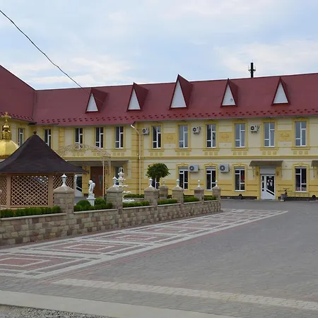 Отель Staryj Kosiv *