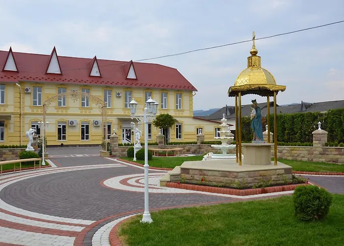 Staryj Kosiv * Staryi Kosiv